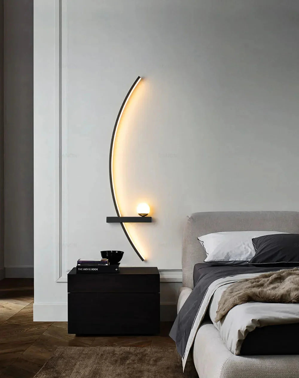 Aeris Modern Wall Light