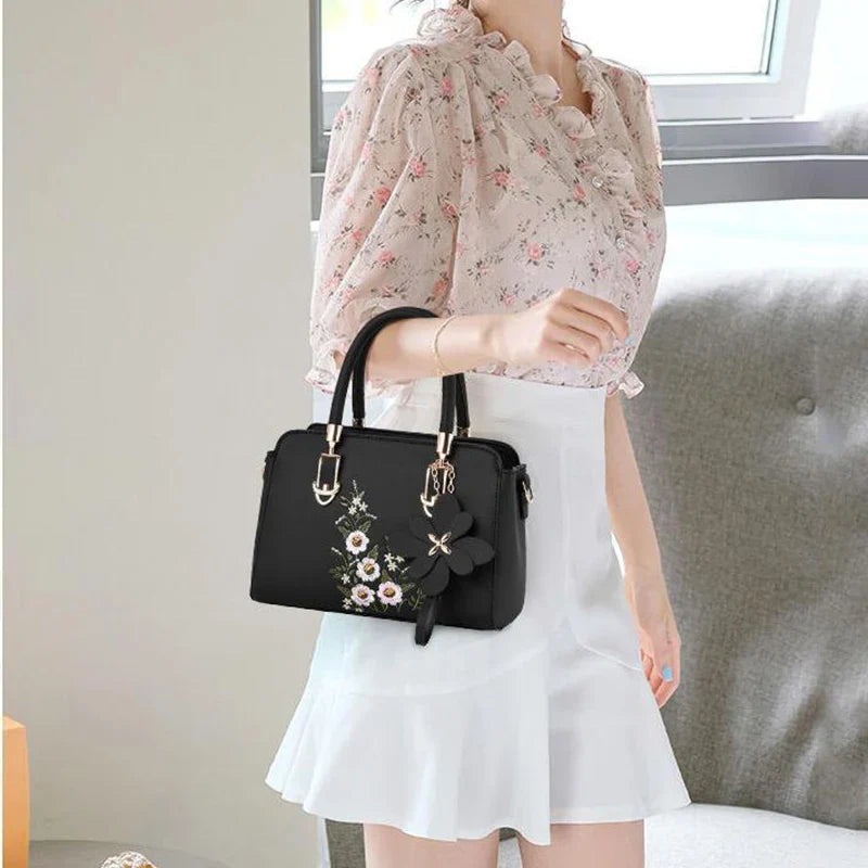 Meadow Bloom Tote