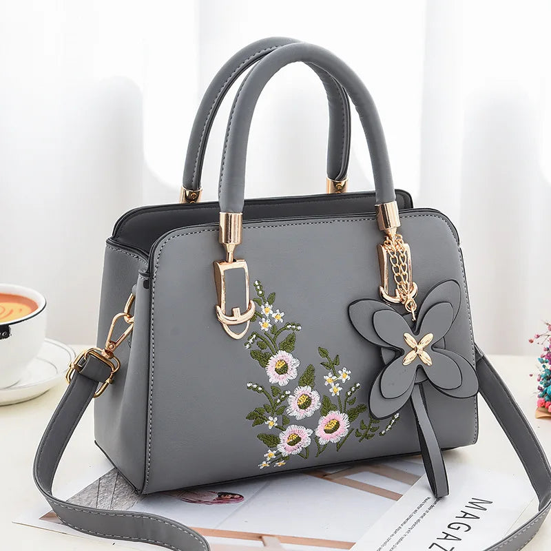 Meadow Bloom Tote