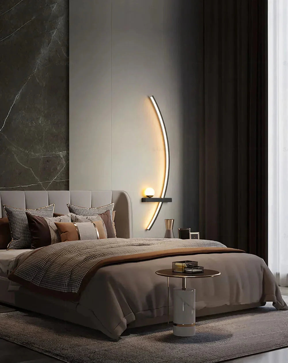 Aeris Modern Wall Light