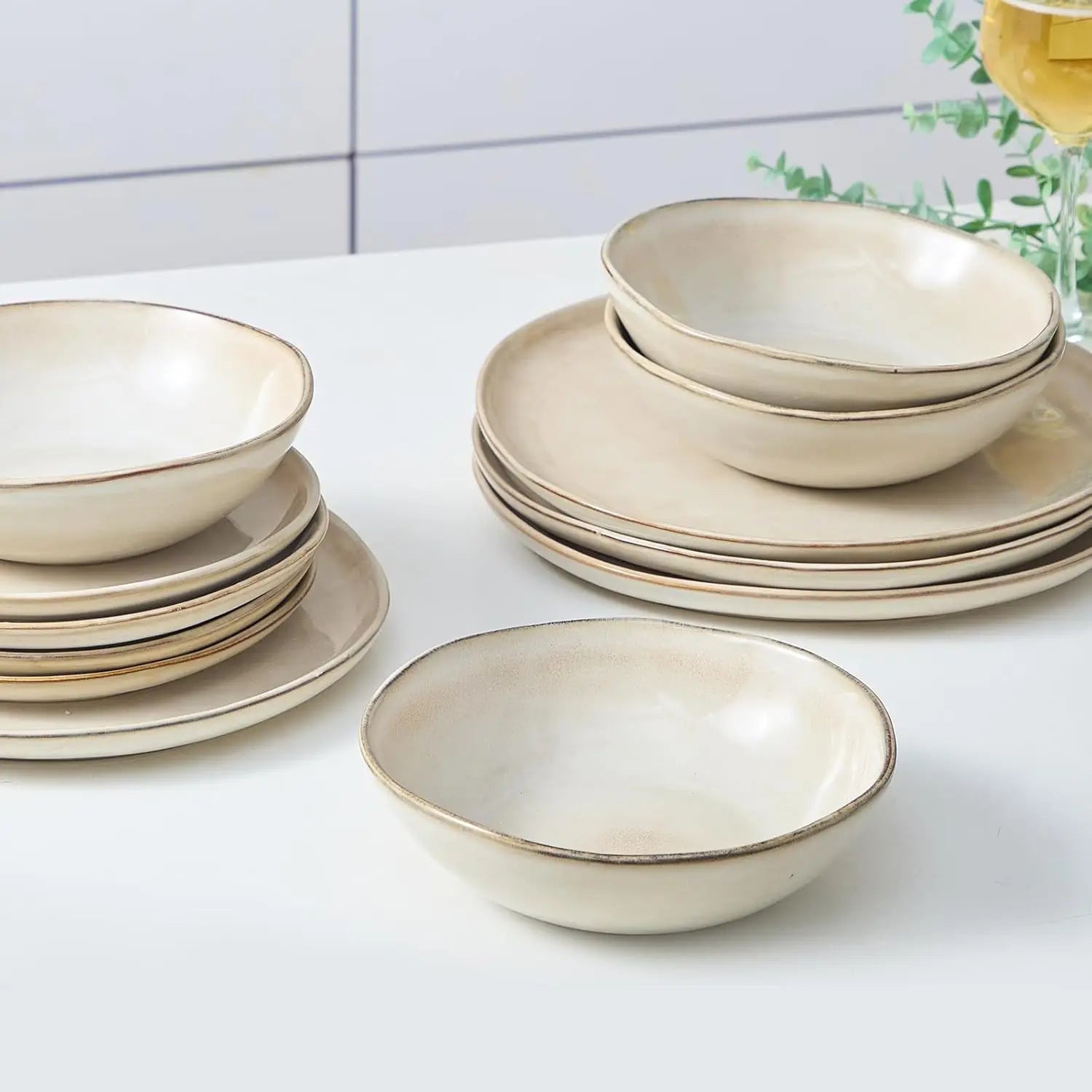 Ardela 12-Piece Glazed Ceramic Dining Set