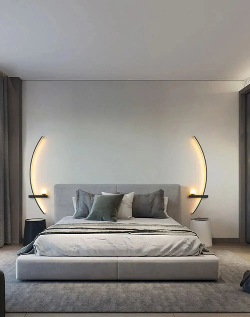 Aeris Modern Wall Light