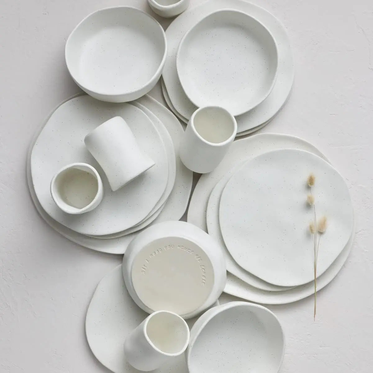 Coastal Stone Debossed Dinnerware Ensemble
