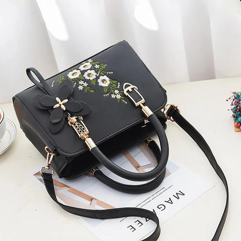 Meadow Bloom Tote